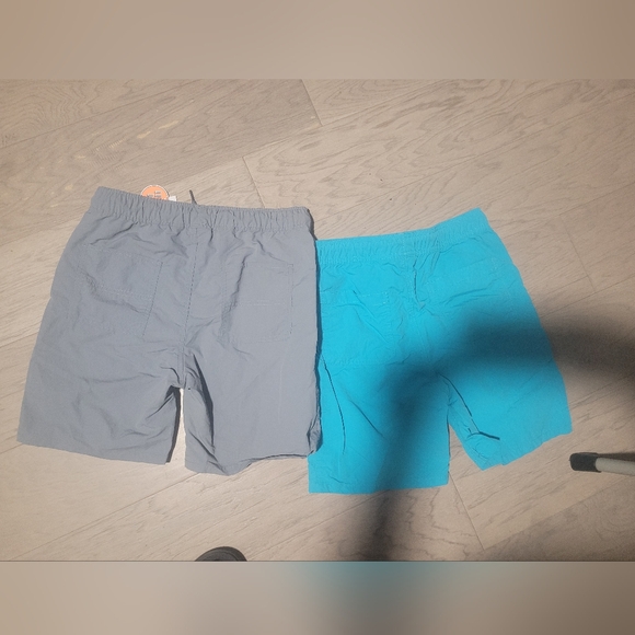 Children's place quick dry shorts - Picture 2 of 2